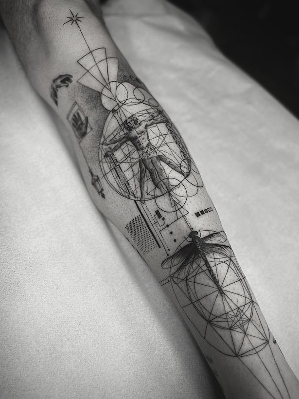 Vitruvian man and dragonfly